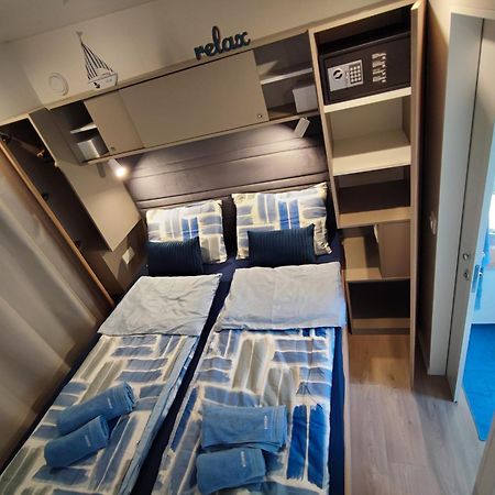 Memita Mobile Homes, 셀스 객실 사진
