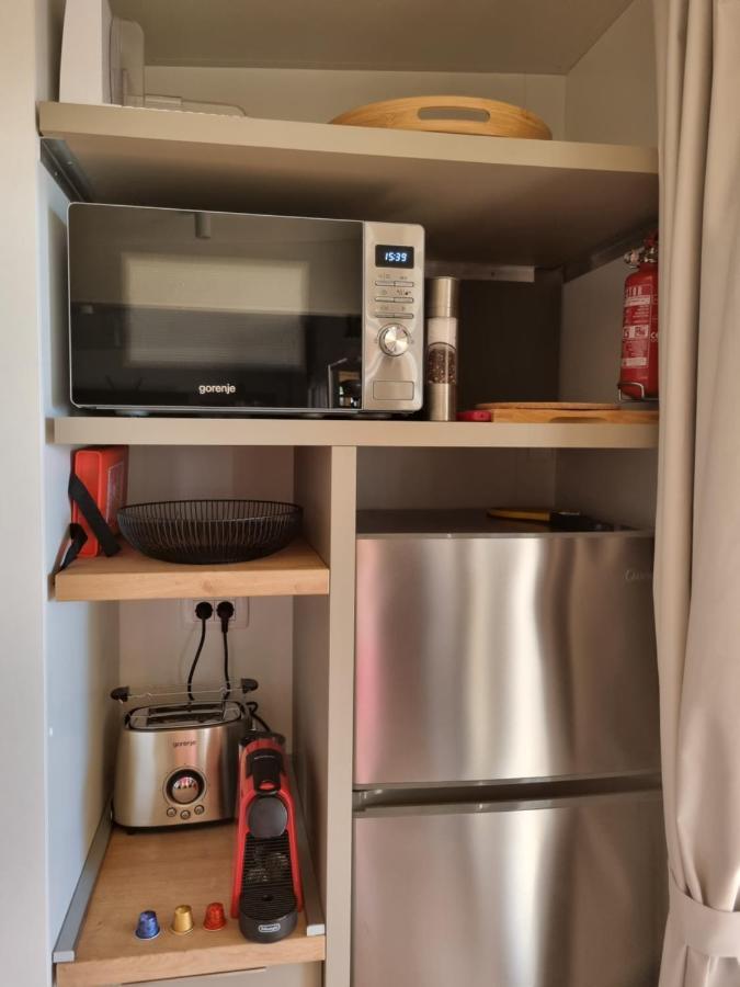 Memita Mobile Homes, 셀스 외부 사진